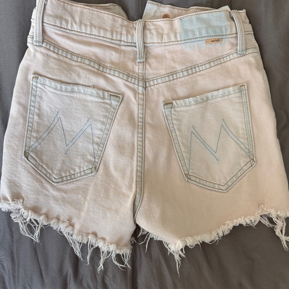 Mother - Ultra High Waist Tomcat Kick Fray Short